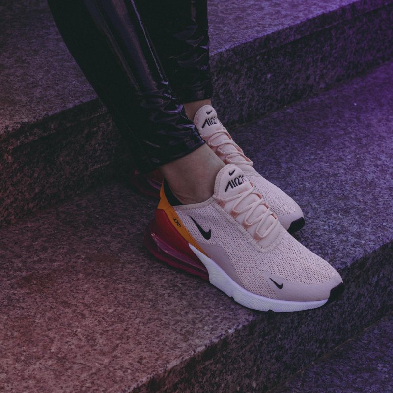Nike Air Max 270