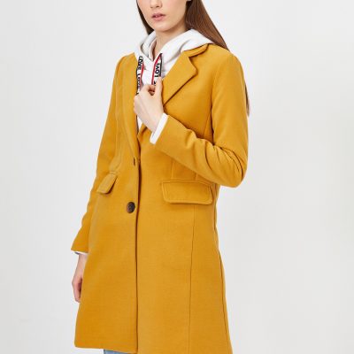 Düğme Detaylı Kaban - Hardal