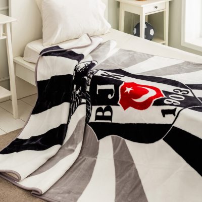 Taç Beşiktaş Lisanslı Çocuk Battaniye