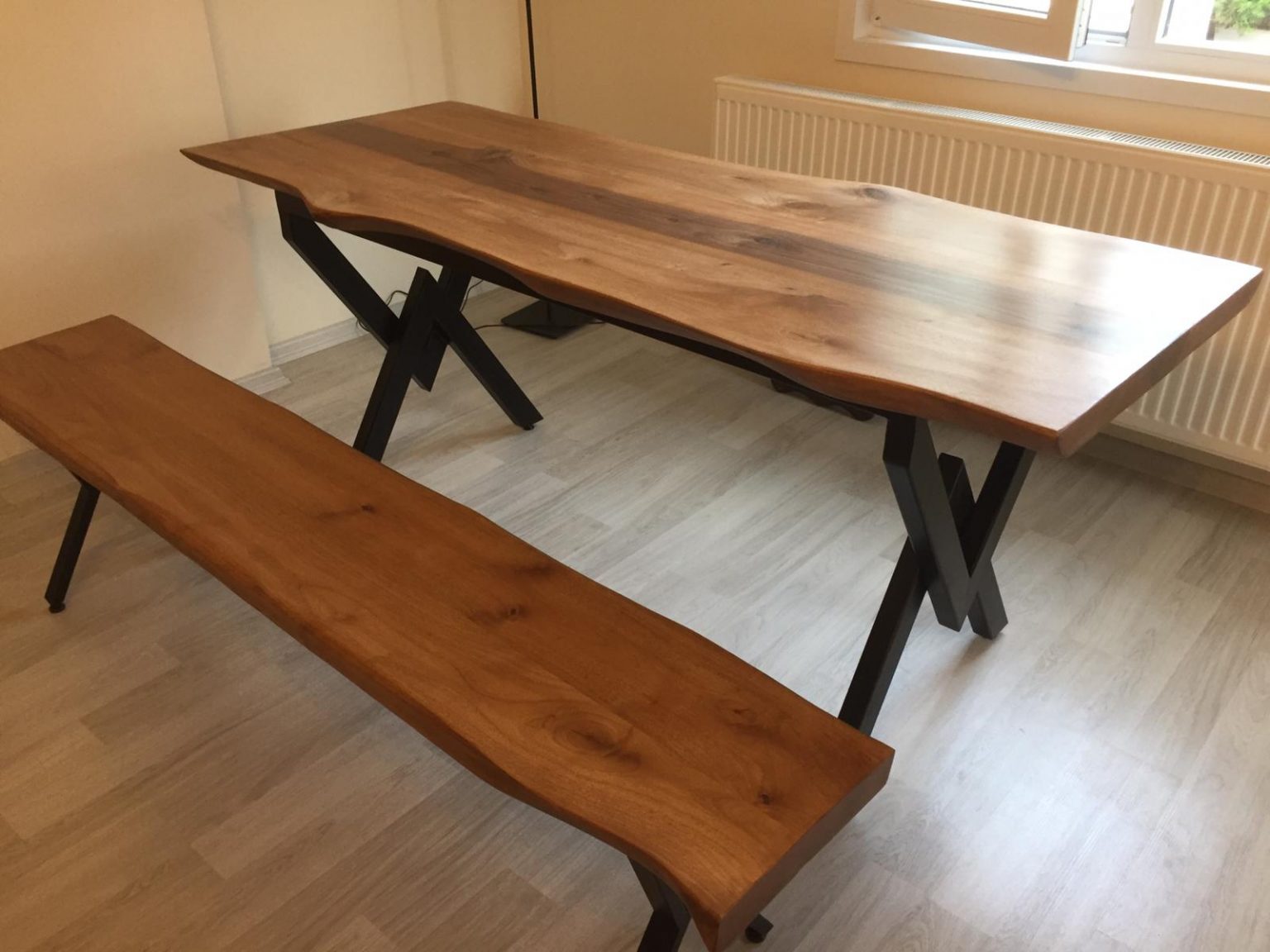 Ceviz Ağacı Ahşap Masa